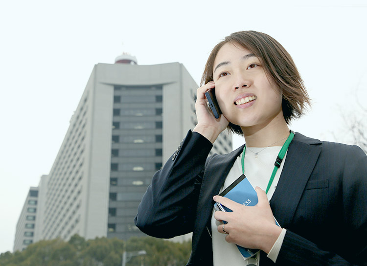 岩重 由季:プロフィール写真